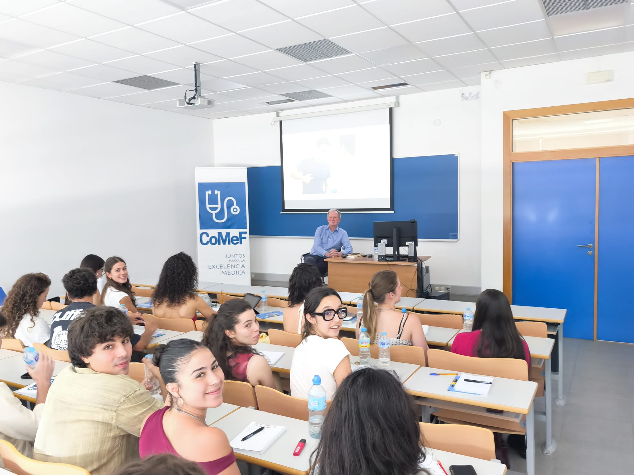 Las enfermedades también dejan huellas: CoMeF lleva a la USC una medicina inspirada en el método de Sherlock Holmes