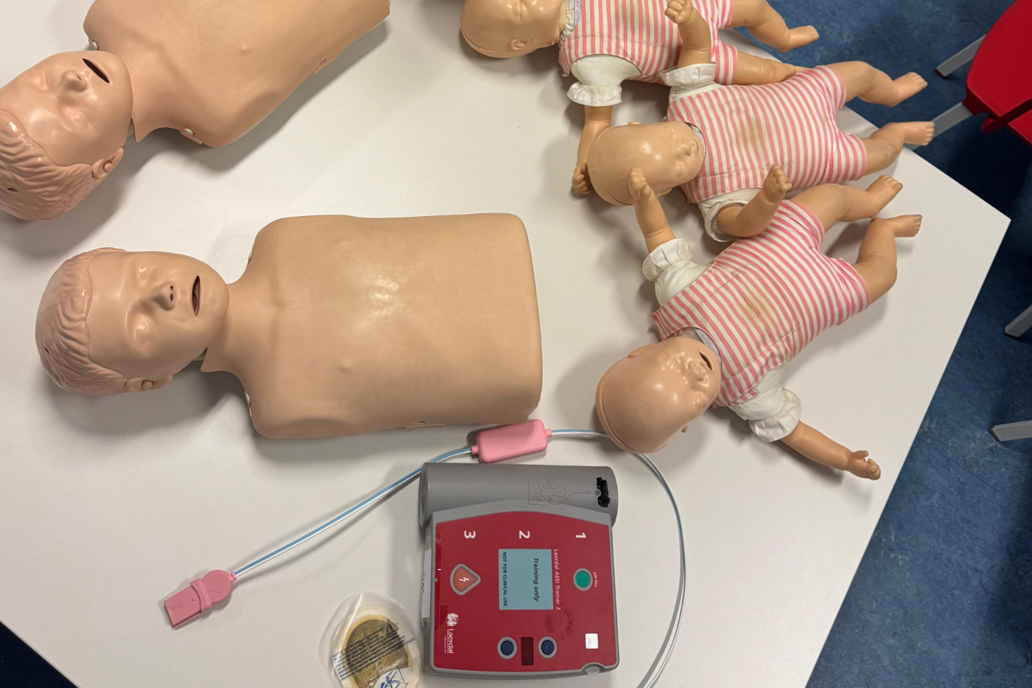 Formación en primeros auxilios para reforzar la preparación clínica del estudiantado